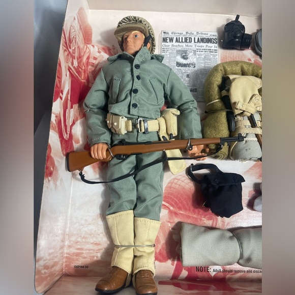 G.I. Joe Classic Collection D-Day Salute 1997 Kenner Limited Edition - Picture 7 of 16